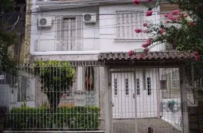 Casa sobrado no bairro higienópolis de 3 dormitórios e 2 vagas