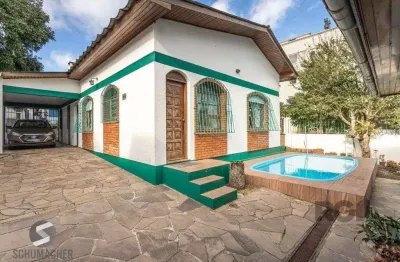 Casa com 3 quartos à venda na Rua Congo, 172, Vila Ipiranga, Porto Alegre