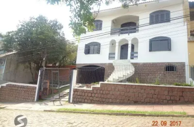 Casa para venda - 365m², 4 dormitórios, sendo 2 suites, 6 vagas - nonoai