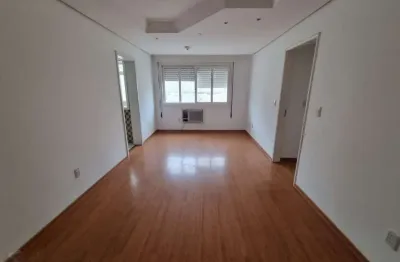 Apartamento 02 dormitórios e 01 vaga próximo a avenida ipiranga
