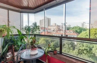 Apartamento com 3 quartos à venda na Avenida Coronel Lucas de Oliveira, 2060, Petrópolis, Porto Alegre