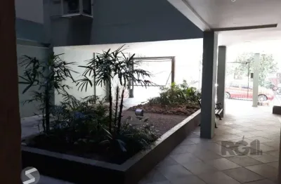 Apartamento com 2 quartos à venda na Rua Vinte e Quatro de Maio, 289, Centro Histórico, Porto Alegre