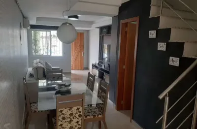 Casa com 2 quartos, 2 suítes, varanda, 1 vaga de garagem, no bairro aberta dos morros, porto alegre/rs