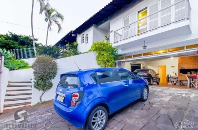 Casa para venda - 249m², 5 dormitórios, sendo 1 suites, 4 vagas - chácara das pedras