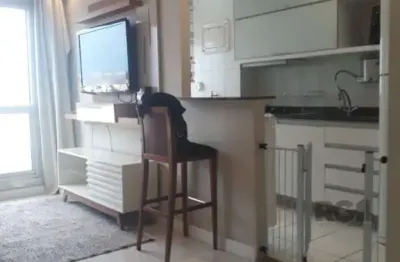 Apartamento de 2 dormitórios e vaga escriturada em condomínio com infra completa.