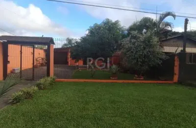 Casa com 3 quartos à venda na Rua Santa Mônica, 2848, Ponta Grossa, Porto Alegre