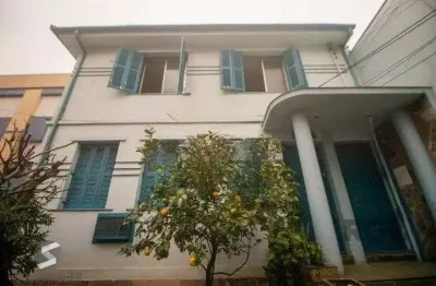 Casa com 4 quartos à venda na Rua Sete de Abril, 434, Floresta, Porto Alegre
