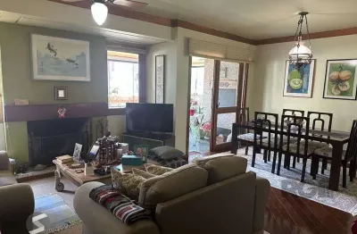 Apartamento com 3 quartos à venda na Rua Cabral, 1353, Rio Branco, Porto Alegre