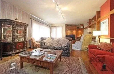 Vende-se amplo apartamento 3 dorm c/ suíte, 2 vagas cobertas, dependência completa, living com sacada - 233m² - moinhos de vento