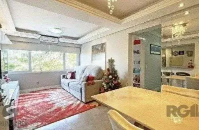 Apartamento de 2 dormitórios, 1 suíte e 1 vaga de garagem coberta e escriturada no bairro floresta