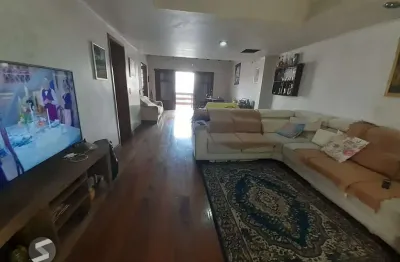 Casa com 3 quartos à venda na Rua Amoroso Costa, 321, Cristo Redentor, Porto Alegre