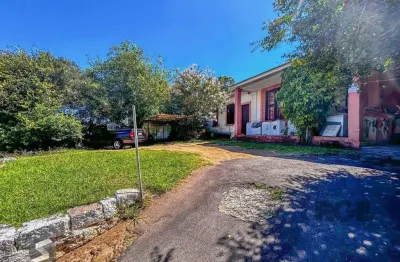 Terreno à venda na Avenida Wenceslau Escobar, 3318, Tristeza, Porto Alegre