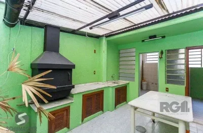 Excelente apartamento de 83m² com 2 dormitórios no bairro navegantes.