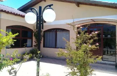 Casa para venda - 150m², 2 dormitórios, 5 vagas - ponta grossa