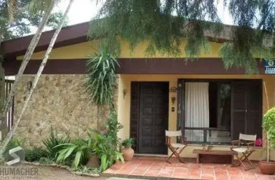 Casa em porto alegre, no bairro ipanema, com 3 dormitório(s), e 3 banheiros, à venda.