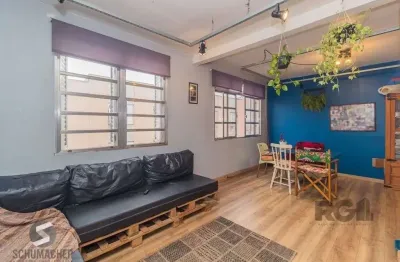 Apartamento com 2 quartos à venda na Rua Eurico Lara, 135, Medianeira, Porto Alegre