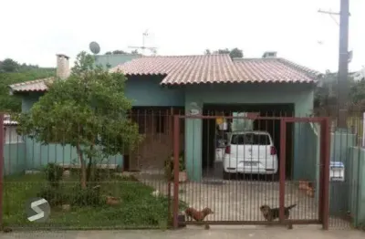 Casa com 3 quartos à venda na Avenida Edgar Pires de Castro, 454, Aberta dos Morros, Porto Alegre