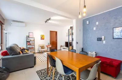 Apartamento 2 dormitórios e 2 vagas de garagem no bairro rio branco