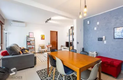 Apartamento 2 dormitórios e 2 vagas de garagem no bairro rio branco