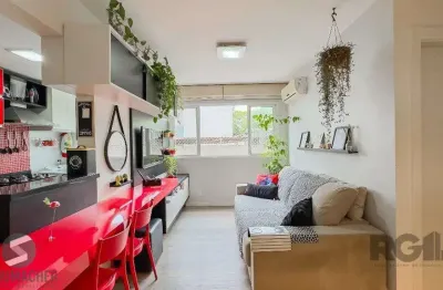 Apartamento a venda no bairro passo da areia com dois dormitórios.