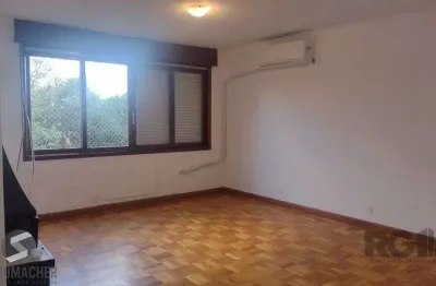 Apartamento 3 dormitórios, suíte, 1 vaga de garagem, bairro jardim do salso, porto alegre/rs.