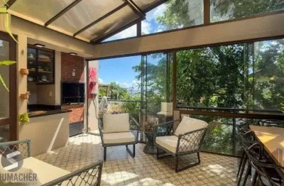 Vende-se ampla casa em condomínio com 3 dorm sendo 2 suítes, com 2 vagas e terraço - 200m² - vila assunção