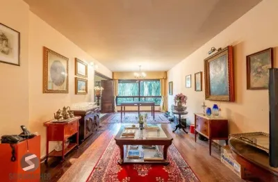 Vende-se apartamento 3 quartos com suíte e vaga, com 120m² de área privativa no bairro moinhos de vento