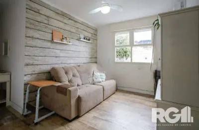 Apartamento com 3 quartos à venda na Rua Zeferino Dias, 210, Sarandi, Porto Alegre