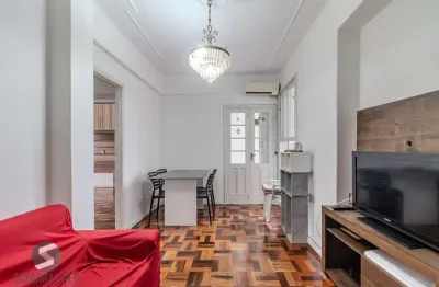 Apartamento com 2 quartos à venda na Rua General Vitorino, 382, Centro Histórico, Porto Alegre
