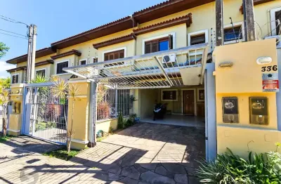 Casa com 3 quartos à venda na Rua Doutor Mário Totta, 382, Tristeza, Porto Alegre