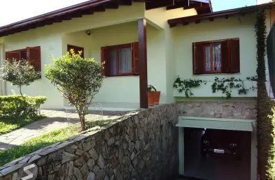 Casa para venda - 230m², 3 dormitórios, sendo 1 suites, 3 vagas - aberta dos morros