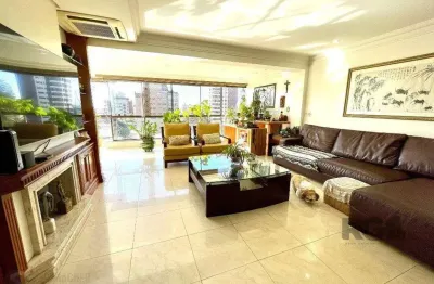 Ótimo apartamento com 3 dormitórios e 2 vagas em localização estratégica!