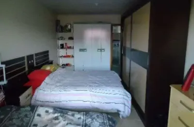 Casa para venda - 220m², 3 dormitórios, sendo 1 suites, 2 vagas - hípica