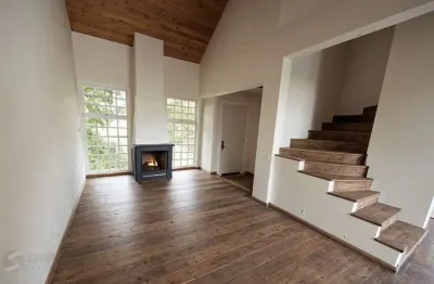 Casa em condomínio com 3 quartos, suíte e 200 m² – tristeza