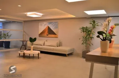 Lindo apartamento 2 dormitórios com 1 suíte, amplo garden e 2 vagas no bairro bom fim.