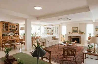 Vende-se ampla cobertura com 3 suítes, 3 vagas e 261 m² - bela vista