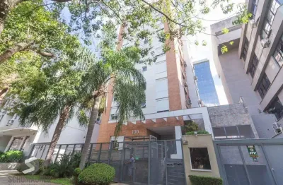 Apartamento com 1 dormitório, 1 vaga de garagem e elevador no bairro petrópolis