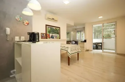 Apartamento com 3 quartos à venda na Beco Souza Costa, 472, Morro Santana, Porto Alegre