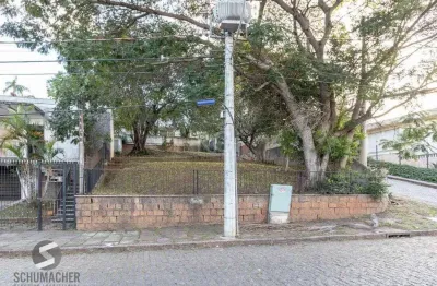 Terreno à venda na Rua Eurico Lara, 527, Medianeira, Porto Alegre