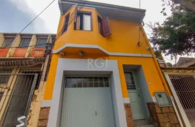 Casa com 3 quartos à venda na Rua Conselheiro Travassos, 595, São Geraldo, Porto Alegre