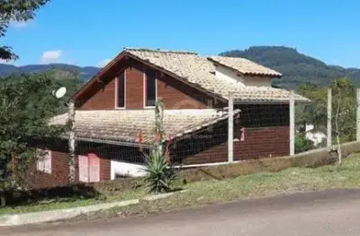 Casa para venda - 160m², 2 dormitórios, 3 vagas - colinas verdes