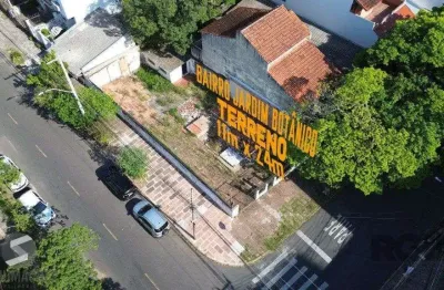 Terreno à venda na Travessa Serafim Terra, 64, Jardim Botânico, Porto Alegre
