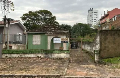 Terreno à venda na Rua São Marcos, 287, Bom Jesus, Porto Alegre