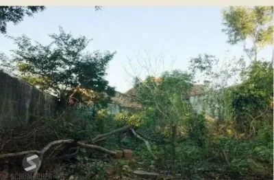 Terreno à venda na Avenida Assis Chateaubriand, 685, São Sebastião, Porto Alegre