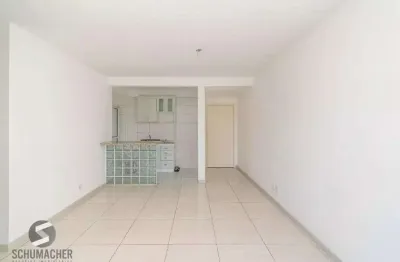 Apartamento com 3 quartos à venda na Avenida Arnaldo Bohrer, 254, Teresópolis, Porto Alegre