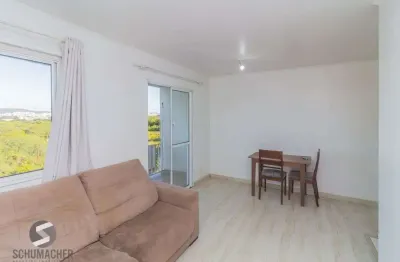 Apartamento com 2 dormitórios e 1 vaga de garagem no bairro humaitá