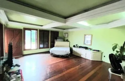 Casa com 4 quartos à venda na Rua Fernando Abbot, 95, Nossa Senhora das Graças, Canoas