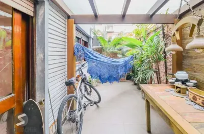 Apartamento com 3 quartos à venda na Rua Vicente da Fontoura, 2431, Rio Branco, Porto Alegre