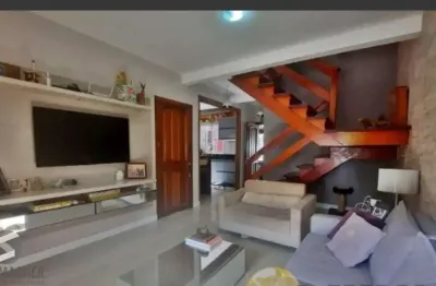 Casa em condomínio fechado com 3 quartos à venda na Avenida Orleaes, 196, Guarujá, Porto Alegre