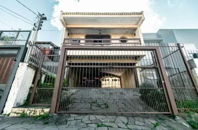 Casa com 3 dormitórios e 185m² no bairro higienópolis